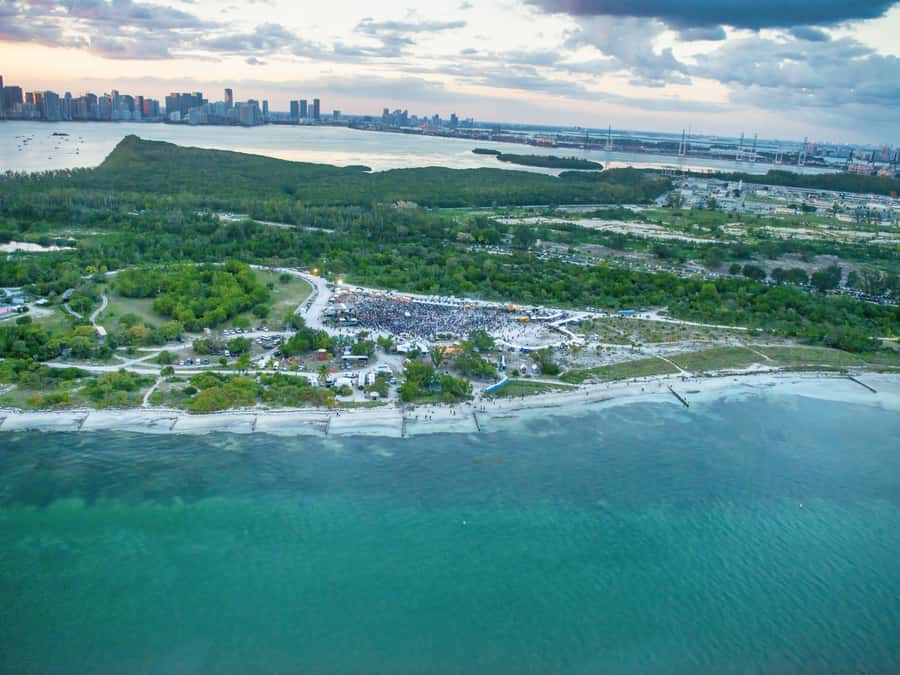 Miami: Private Sunset Helicopter Tour - Palm, Star, and Venetian Islands