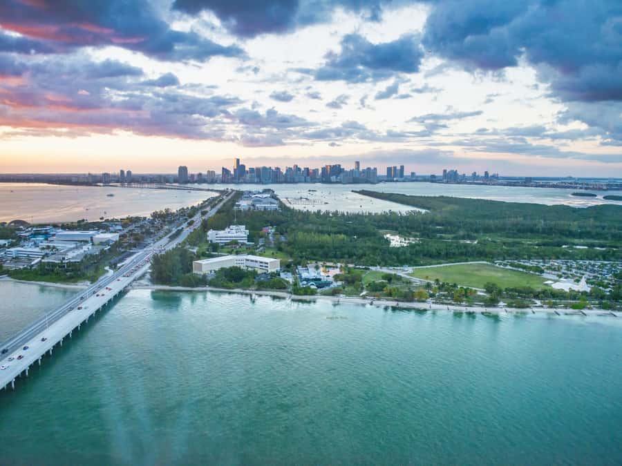 Miami: Private Sunset Helicopter Tour - What the private cabin adds to the experience