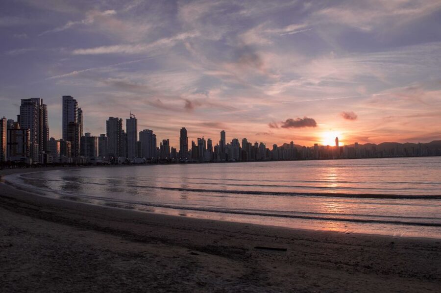 Miami: Private Walking Tour with a Local - What the two-hour version can realistically do