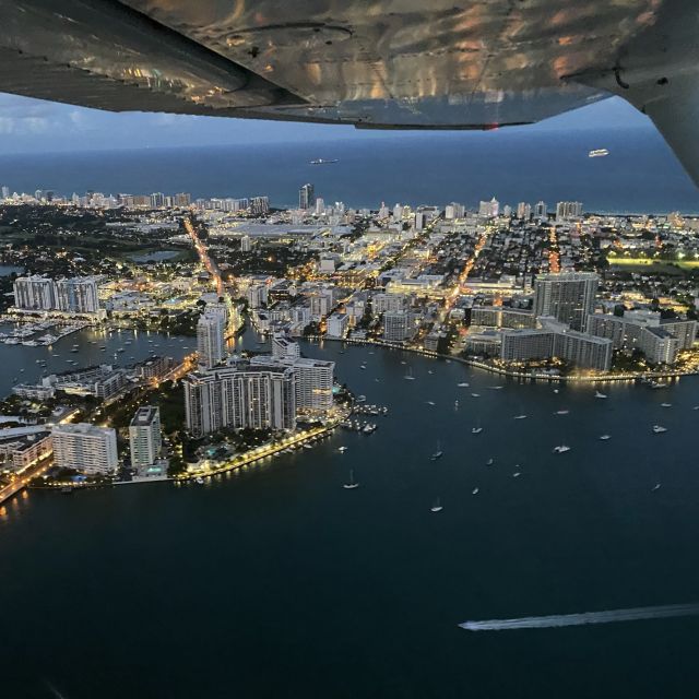 Miami: Romantic 1-Hour Private Flight Tour with Champagne - Key points before you book