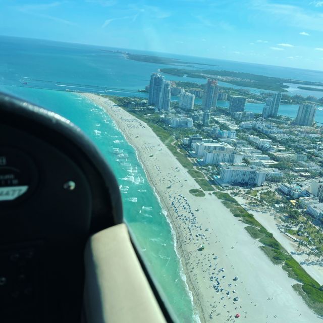 Miami: Romantic 1-Hour Private Flight Tour with Champagne - Why an airplane is the right way to see Miami