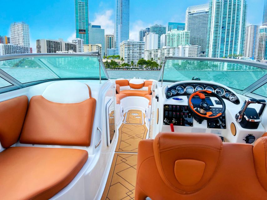 Miami’s Best Views: Private Boat Tour - Star Island and the celebrity-home cruise