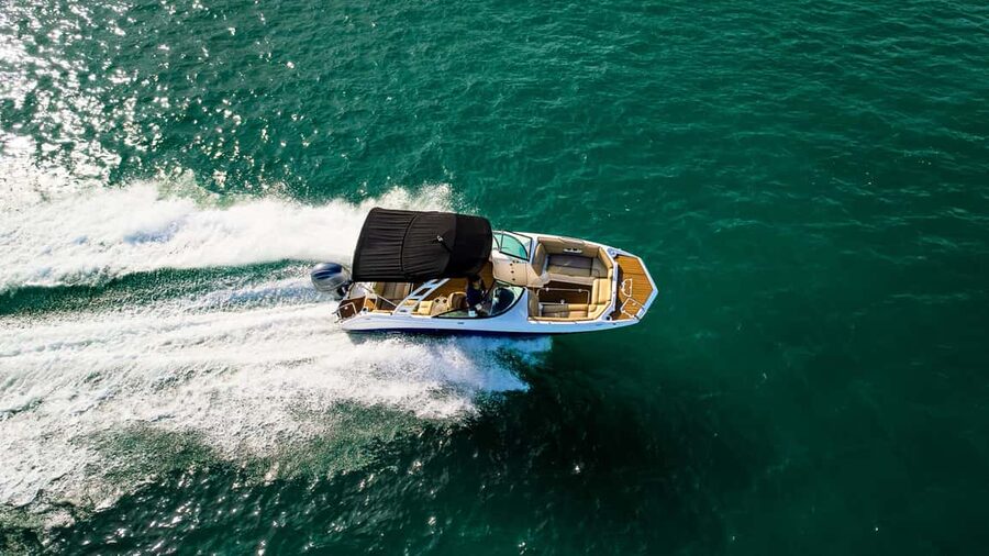 Miami's Unique Private Boat Tour: Discover & Enjoy Your Way - Choosing one, two, or four hours