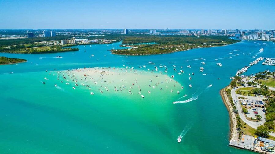 Miami: Sightseeing Boat Tour - Flagler Memorial Island and the bay’s landmarks