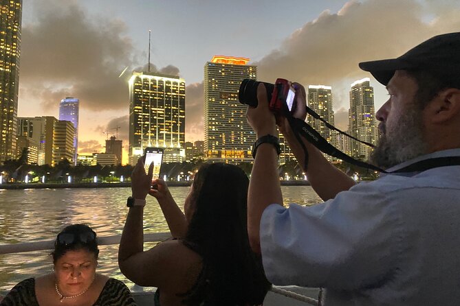 Miami Sightseeing Cruise on a Luxury Yacht - Bayfront Park is your launch point