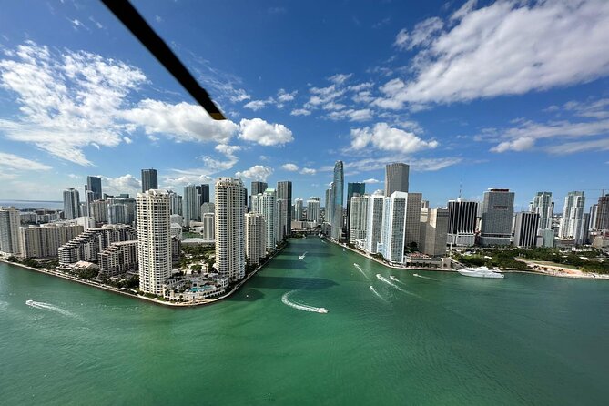 Miami Sightseeing Helicopter Tour Ride things to do Miami Beach - Museums, gardens, Wynwood, and the mall
