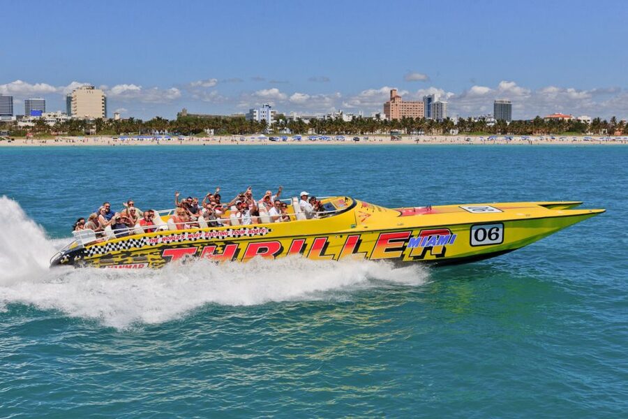 Miami: Sightseeing Speedboat Tour - South Beach and the Art Deco view from the ocean