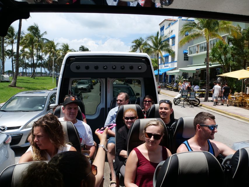 Miami Sightseeing Tour in a Convertible Bus (French) - A French guide makes the short route more useful