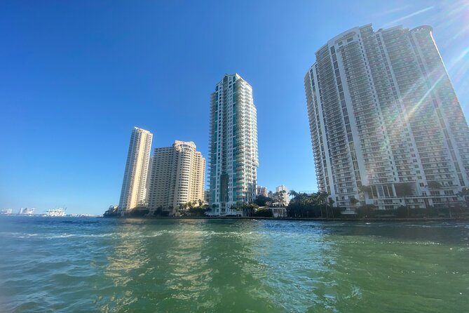 Miami Skyline: Happy Hour Cruise Music & Cash Bar - What the $26.99 price buys you