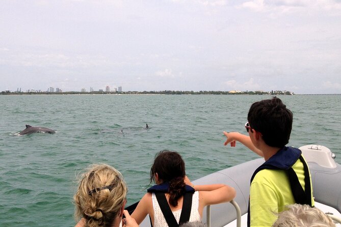 Miami Small Group Boat Tour: History, Wildlife, and Stiltsville - Why this small boat trip feels different