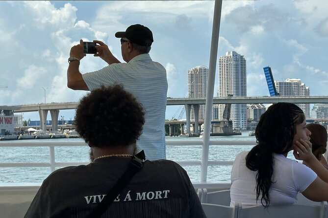 MIAMI: South Beach Cruise Millionaire Homes with Stop & Bus Tour - What this Miami package really gives you