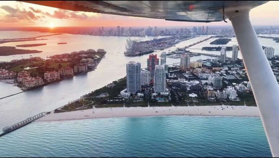 Miami: South Beach Private 50-Minute Private Flight Tour - Why Miami makes sense from the air