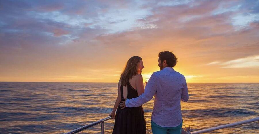 Miami: Sunset Cruise with Celebrity Homes & Open Bar - Who Will Enjoy This Cruise Most?