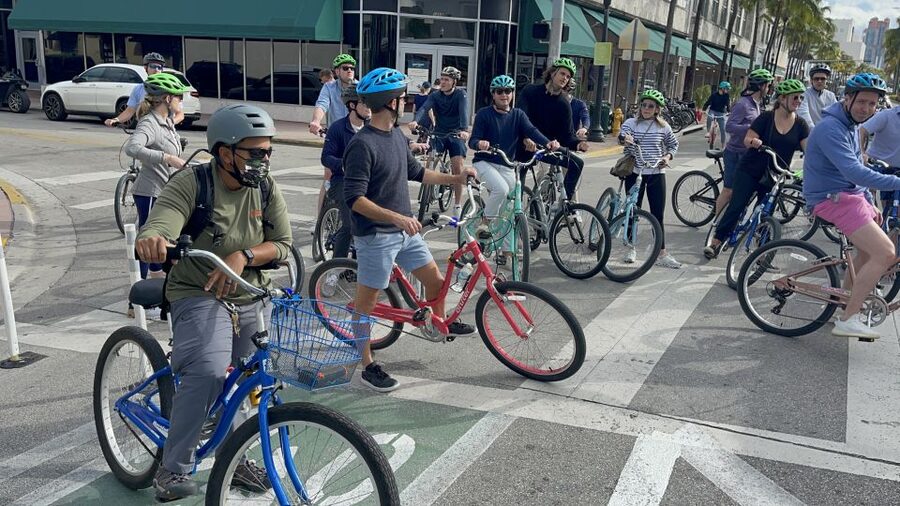 Miami: The Famous South Beach Bicycle Tour - Cruising the boardwalk for the ocean views