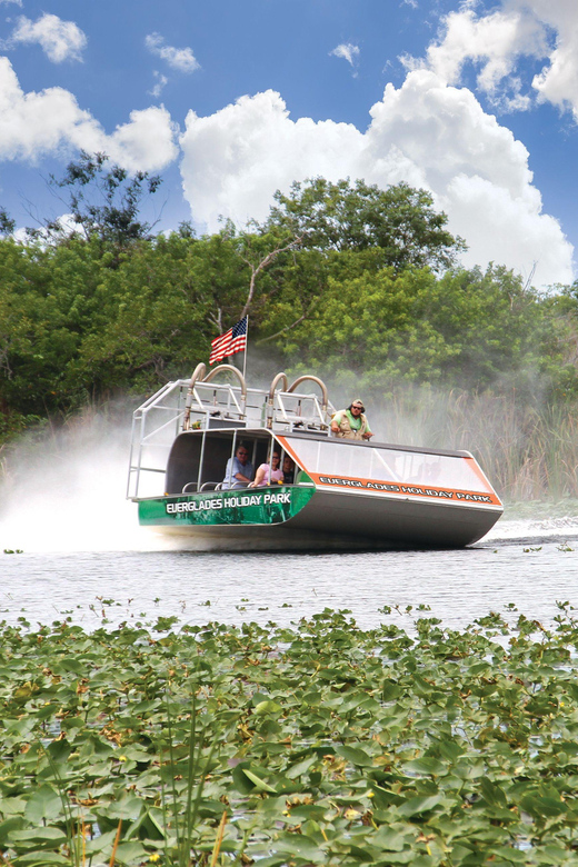 Miami: Wild Everglades Airboat Ride and Gator Encounters - Heat, shade, and what to bring