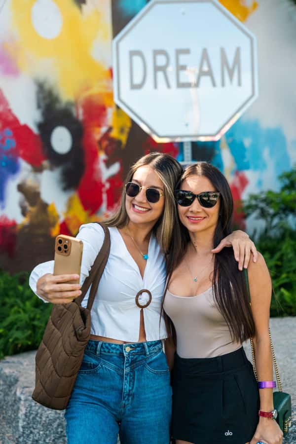 Miami: Wynwood Walls Entry and Neighborhood Buggy Experience - Tagging Your Own Piece at the Street Art Activity