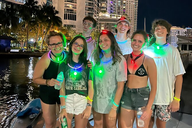 Night on Paddleboard Under the Lights Experience in Fort Lauderdale - Music, beer, and photos change the mood
