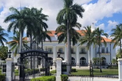 Palm Beach Tour from Miami – Flagler’s Museum + Hotel Breakers