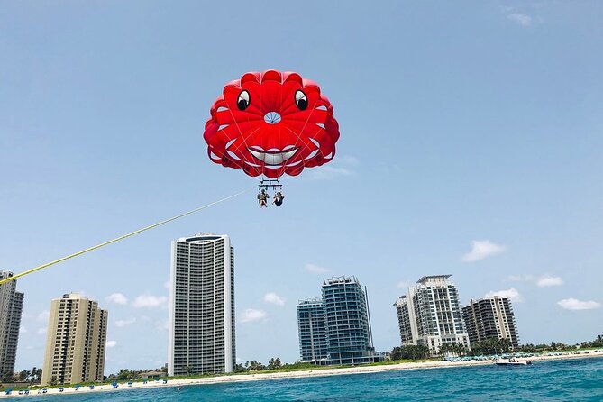 Parasailing Palm Beach - Who will enjoy this most