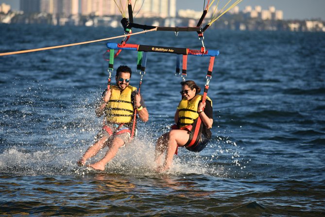 Parasailing with Miami Watersports - What happens from check-in to landing