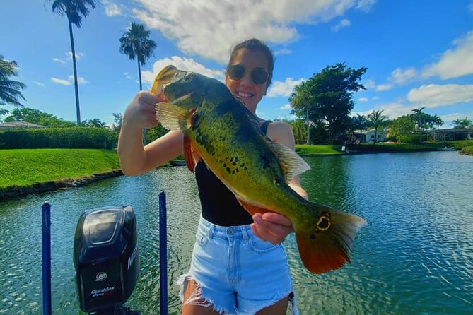 Peacock Bass Fishing Trip near Miami South Beach - Blasting off into Miami’s canal system