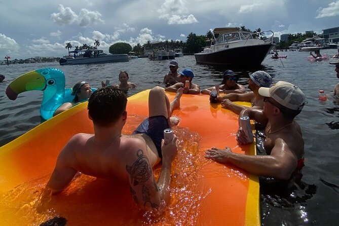 Pontoon Boat Getaway of Fort Lauderdale - What the boat setup adds to the day