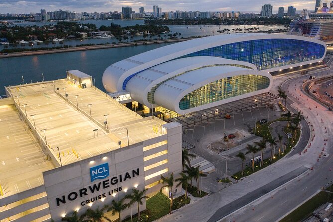 Port of Miami | Airport | Hotel | Private Transfer SUV - Heading to the cruise terminal from a hotel or airport