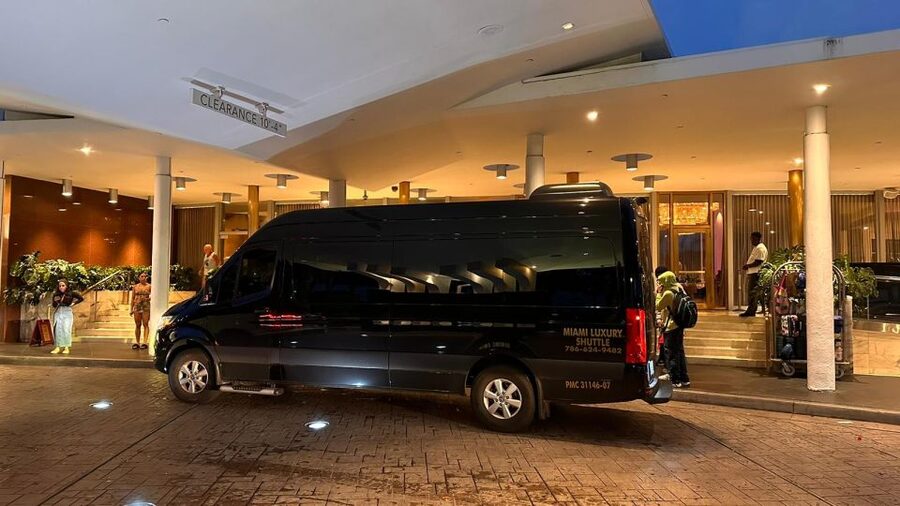 Port of Miami Shuttle to Miami Airport or Hotel in Miami - The ride to Miami International Airport