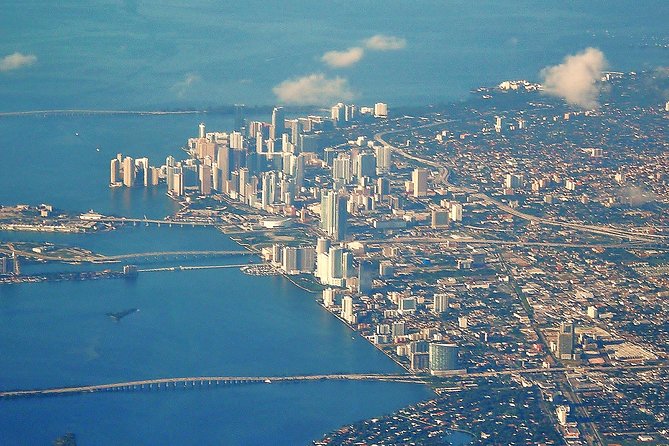 Private 12-hours Tour to Kennedy Space Center from Miami - Private transportation makes the distance easier