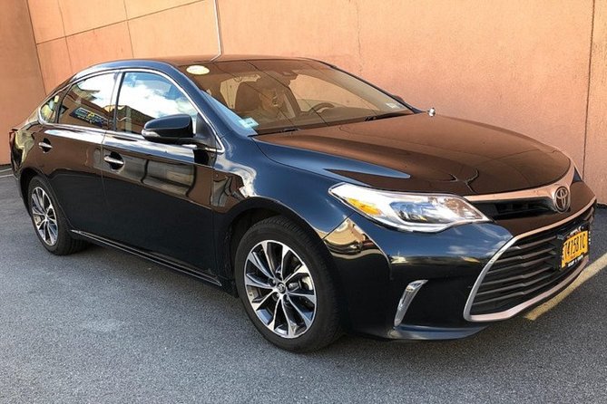 Private Arrival Transfer from Miami Airport (MIA) by SUV - Finding your driver after baggage claim