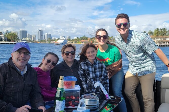 Private Cruise Or Sandbar Trip in Fort Lauderdale/Day or Night - Cruising the Intracoastal Waterway
