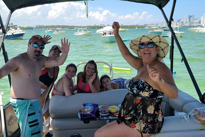 Private Cruise Or Sandbar Trip in Fort Lauderdale/Day or Night - The Sandbar Stop Is the Relaxed Centerpiece