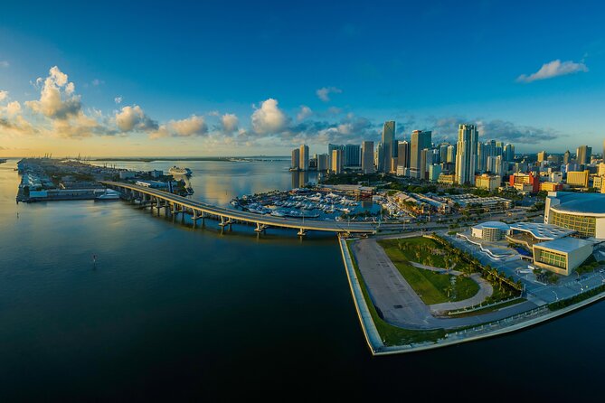 Private Golf Cart Tour of Miami Beach - A quick way to read South Beach