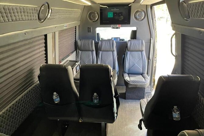 Private Group Transfer Service From Port of Miami & Miami Airport - Choosing between an SUV and a Sprinter van