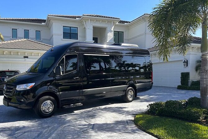 Private Group Transfer Service From Port of Miami & Miami Airport - What happens at Miami International Airport