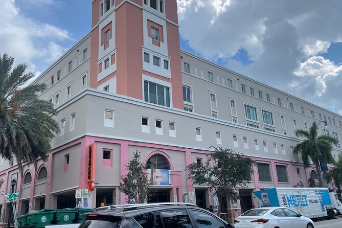 Private Miami City Tour in Tesla with local expert - Who Should Book This Tour?