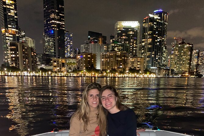 Private Moon-Watch Boat Cruise in Fort Lauderdale - A private ride with simple refreshments