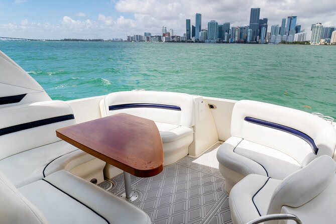 Private tour for 12 people on a 40 ft Yacht, Ft Lauderdale bay - Four hours for sightseeing, swimming, and the blue mat
