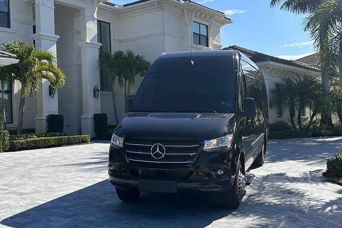 Private Transfer From Miami Airport with Meet & Greet Service - How the $148.50 price works for a small group