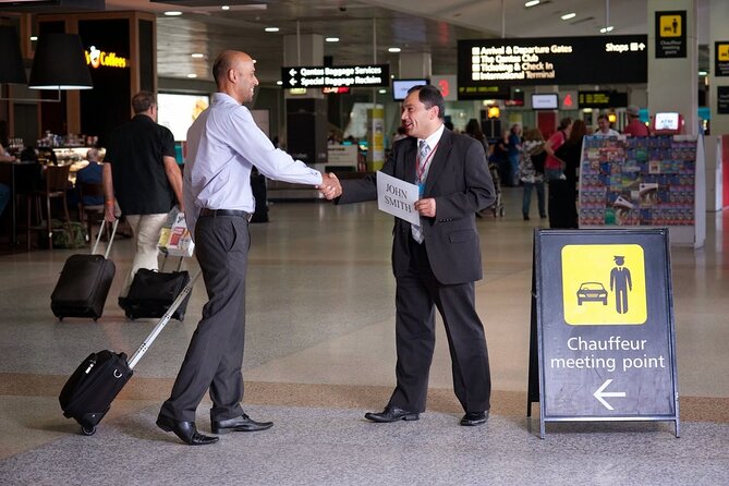 Private Transfer From or To Miami Int'l Airport and Port of Miami - From baggage claim to the waiting car