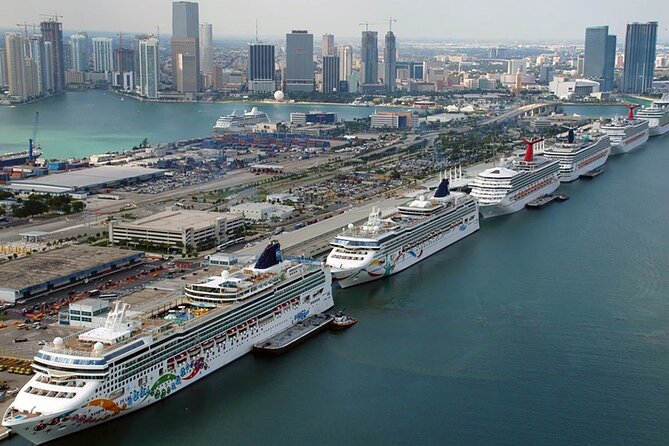 Private Transfer From or To Miami Int'l Airport and Port of Miami - The drivers and the human side of the ride