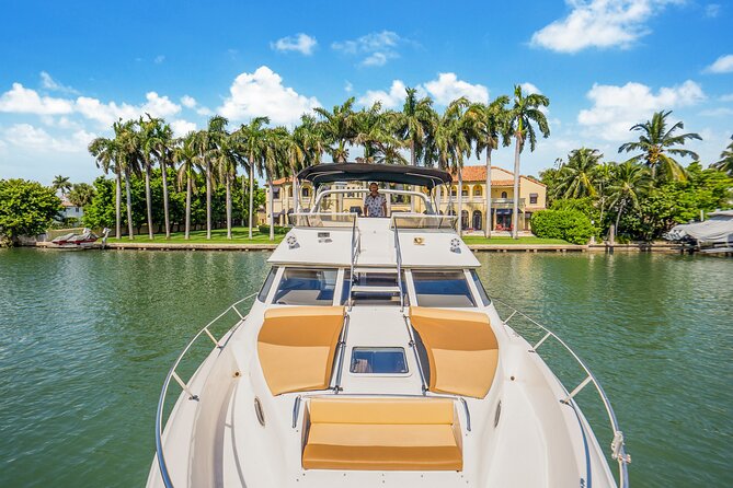 Private Yacht Tour Miami - What the Miami yacht experience is really about