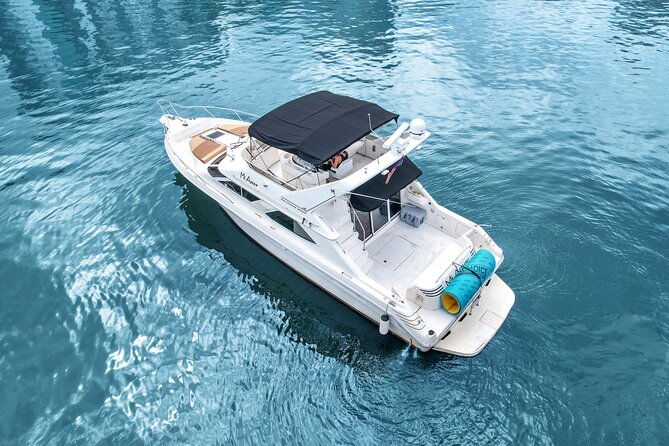 Private Yacht Tour Miami - The yacht condition question