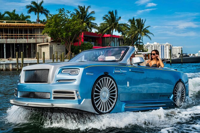 Rolls Royce Jetcar Ride in Palm Beach - Taking the wheel at Riviera Beach