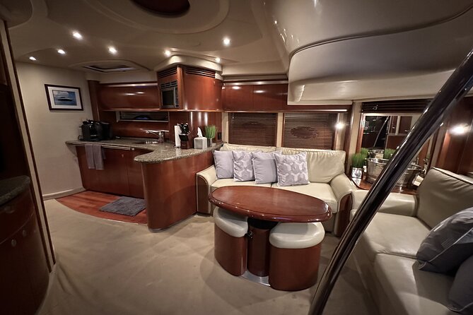 Sail The DREAM Boat From South Beach - The crew and the tone of the outing