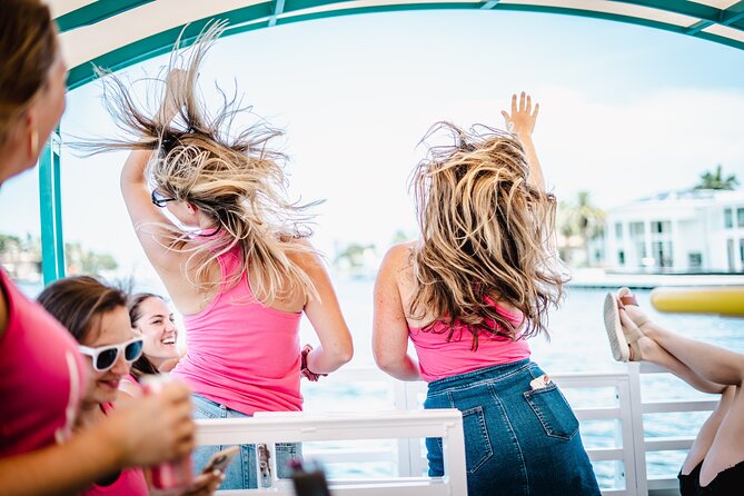 Sandbar Splash and Yacht Tour in Fort Lauderdale - The main practical risk is finding the correct dock