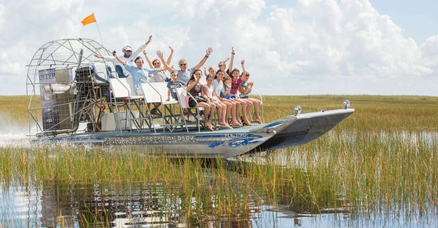 Sawgrass Park: Private 1-Hour Airboat Adventure Tour - Key points to know before booking