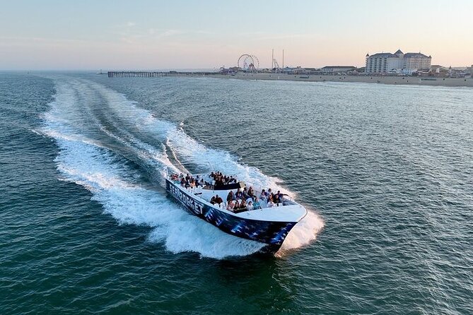 Sea Rocket Sunset & Intracoastal Cruise in Fort Lauderdale, FL - Out toward the ocean for the sunset