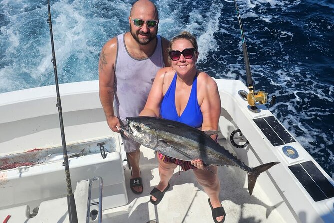 Shared 4 Hour Deep Sea Sportfishing Charter in Fort Lauderdale - A small shared charter instead of a packed party boat