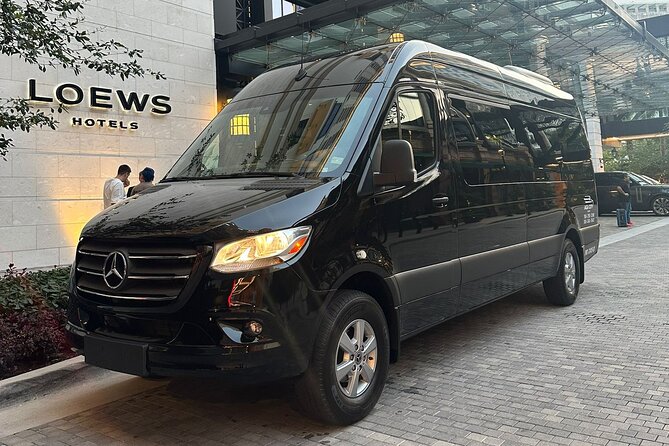 Shuttle service from Miami International Airport - The ride itself, scenic routes, and extra stops